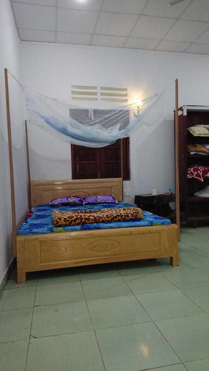 Vuonthuguesthousegarden Kon Tum Bagian luar foto